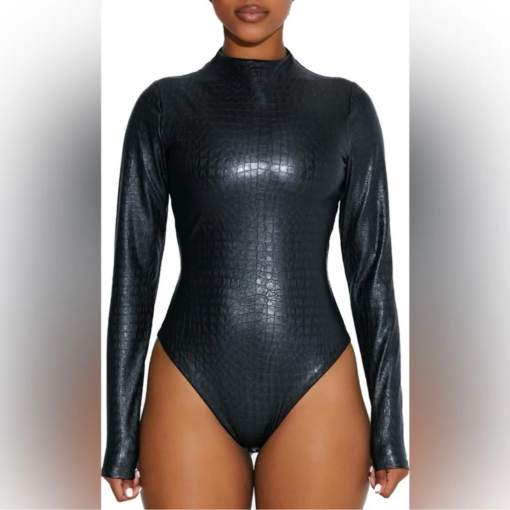 Naked Wardrobe Crocodile Collection Faux Leather Long Sleeve Bodysuit Green XS - Image 3