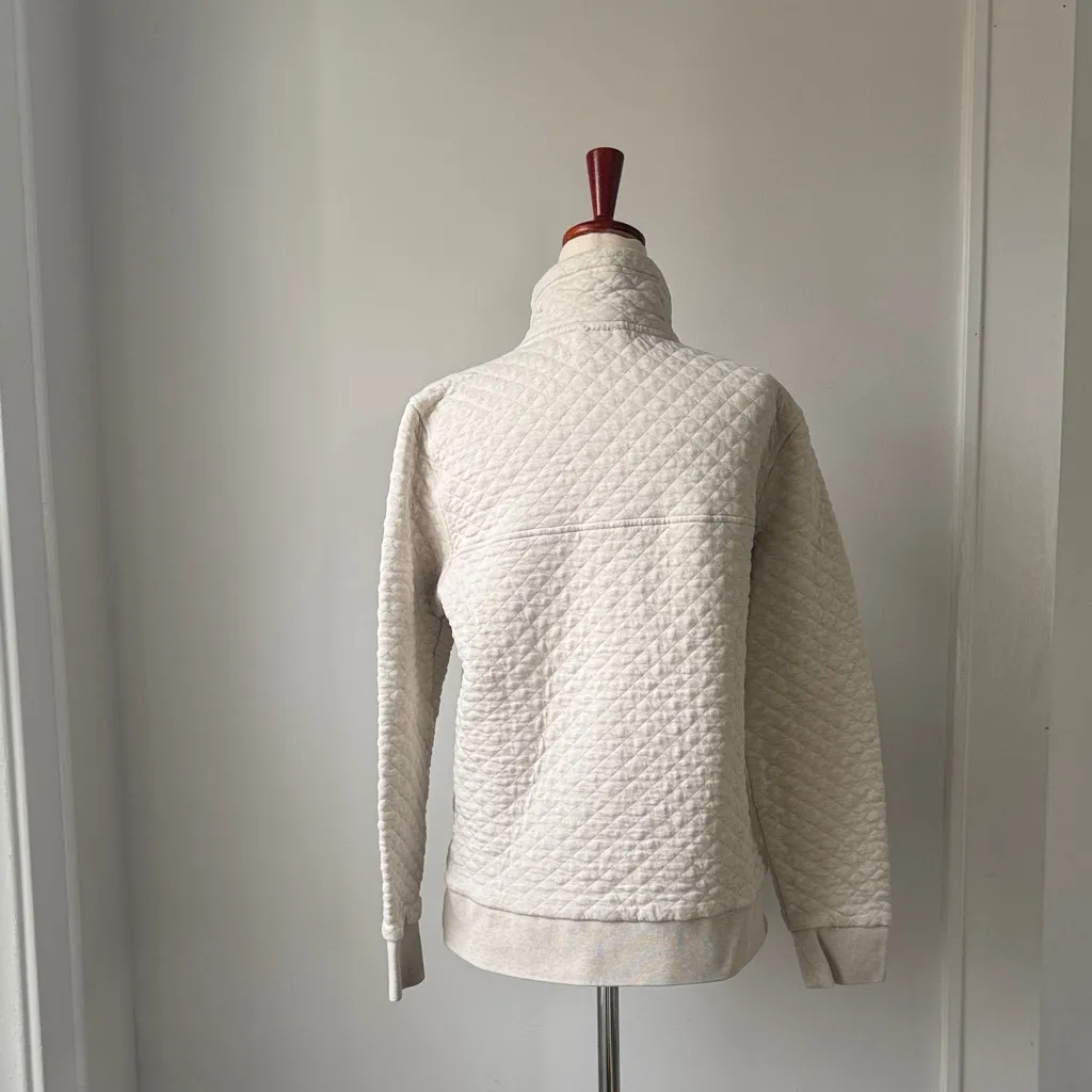 Patagonia Women's Cream and Mauve Organic Cotton Quilt Snap-T Pullover Small - Image 3
