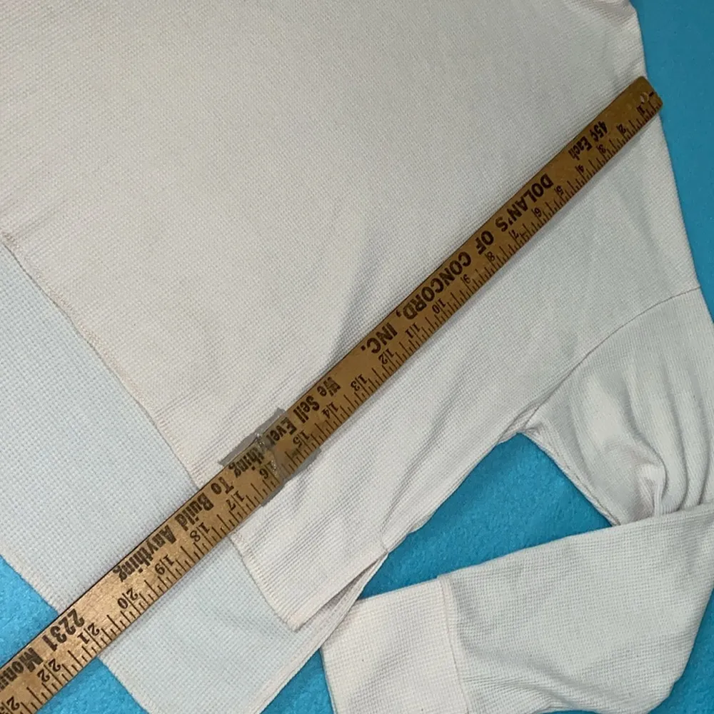 AMERICAN EAGLE OUTFITTERS waffle knit turtleneck long sleeve oversize top size S - Image 11