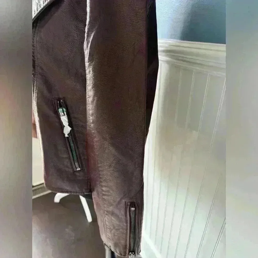 NWT Blank NYC Vegan Leather Moto Jacket ~ Large ~ Burgundy/Maroon - Image 4