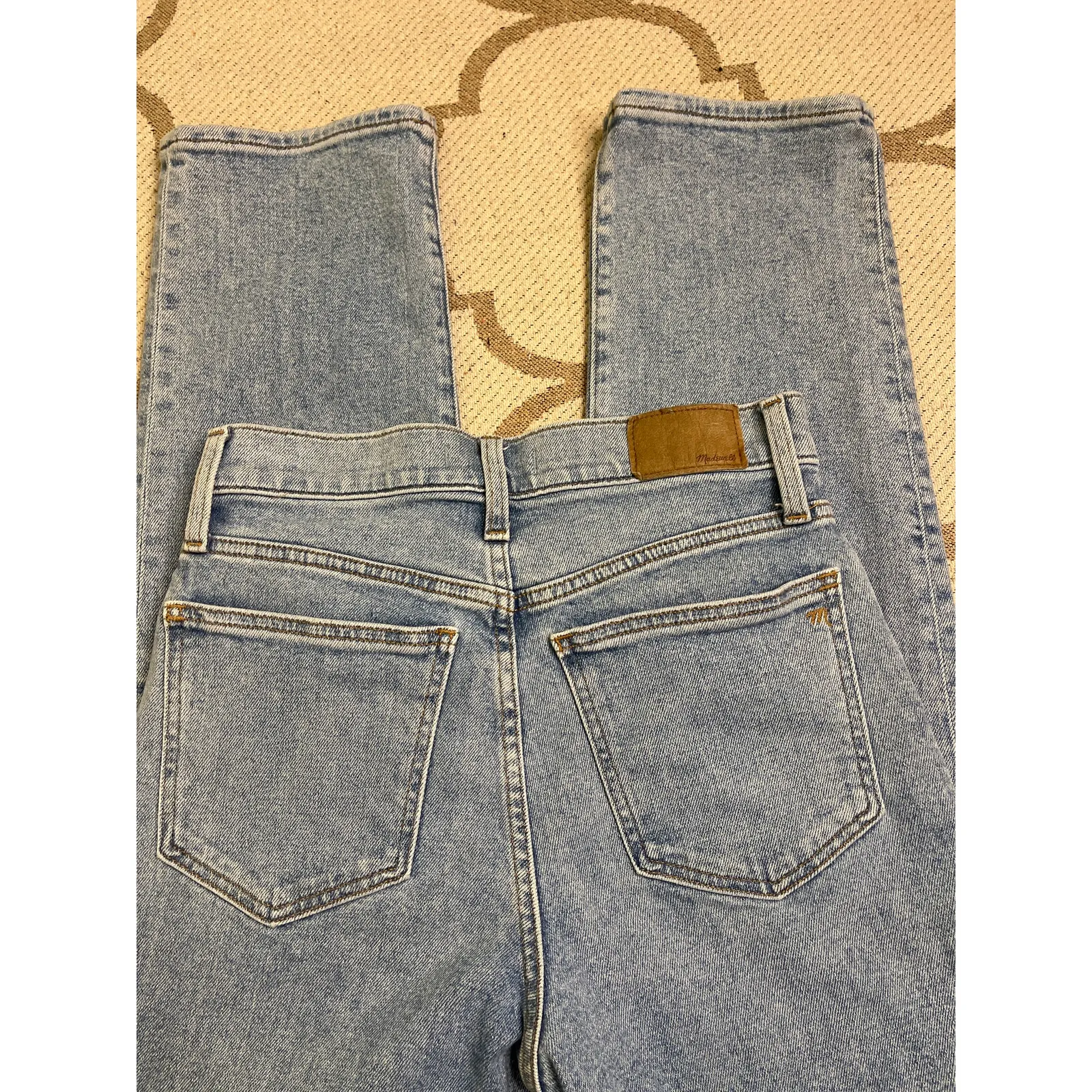 Madewell Perfect Vintage Straight Jean, Delafield Wash: Button-Fly, size 25 - Image 15