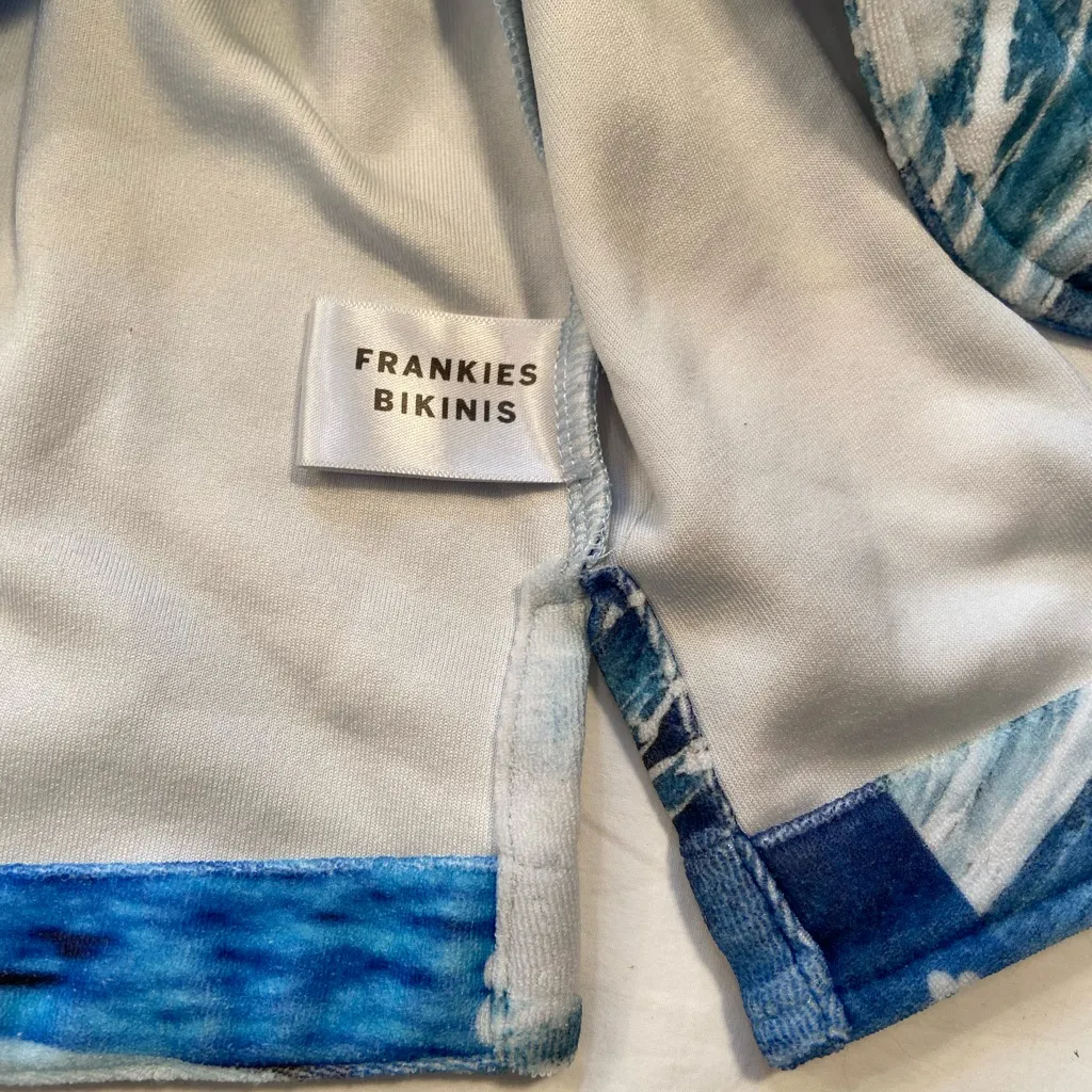 Frankie’s‎ Bikinis button down shirt, cover up, beach wear, size Medium Blue - Image 6