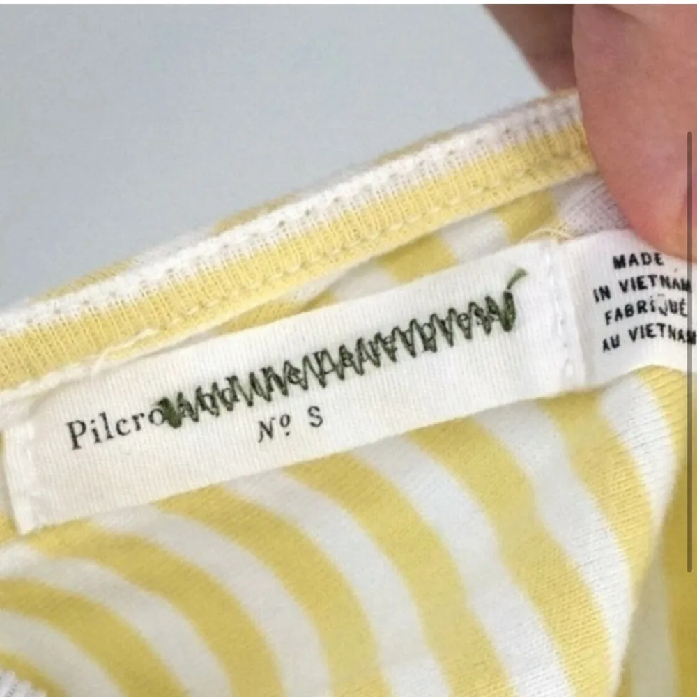 ANTHROPOLOGIE Pilcro & The Letterpress Striped Yellow Soft Cotton Top Size Small - Image 4