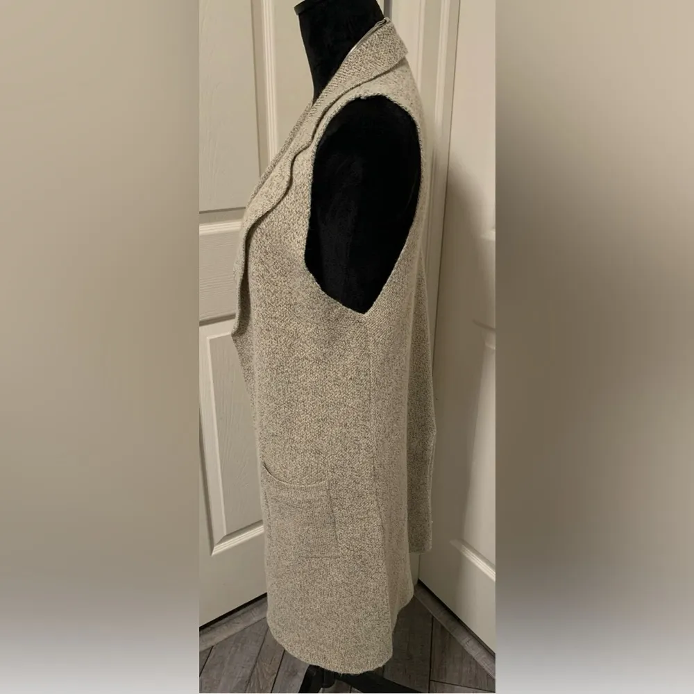 Monteau Women’s Sweater Duster - Image 2