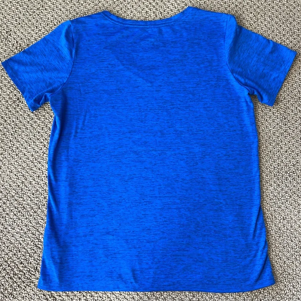 NIKE North Carolina Tarheels Women’s Dri-Fit Shirt in Blue Size M - Image 4