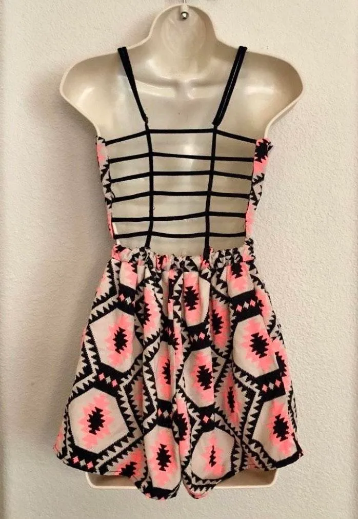 Like new Aztec print  romper. - Image 2