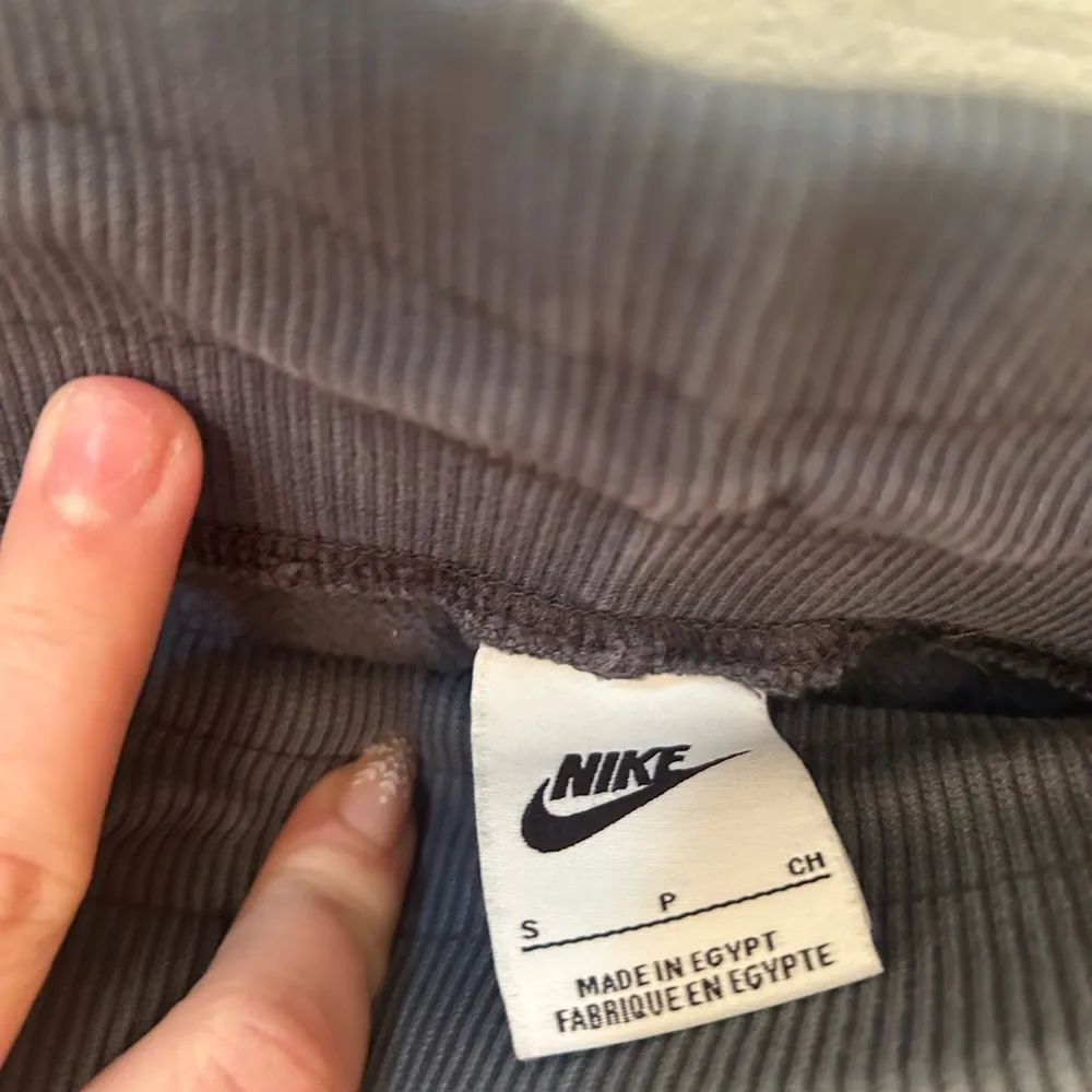 NWT Nike terry cloth shorts - Image 2