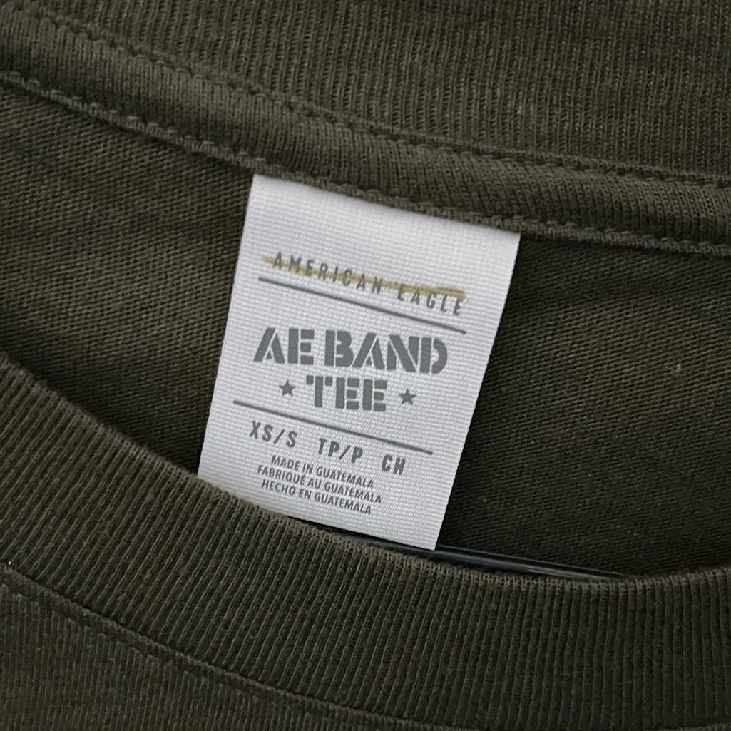 NWOT! American Eagle Women’s ACDC Graphic Tee 21” P2P - Image 3