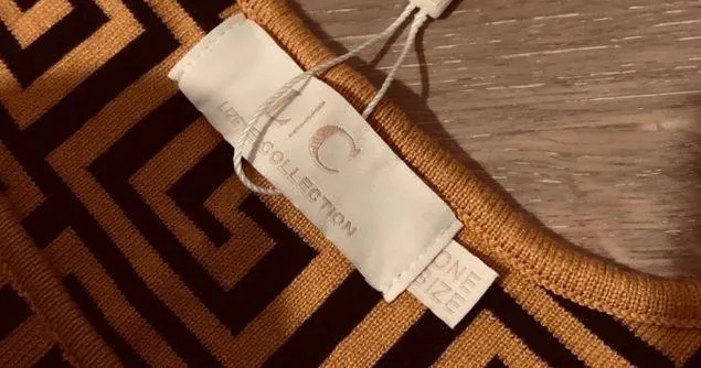 Greek key knitted High waist skirt and top set - Image 7