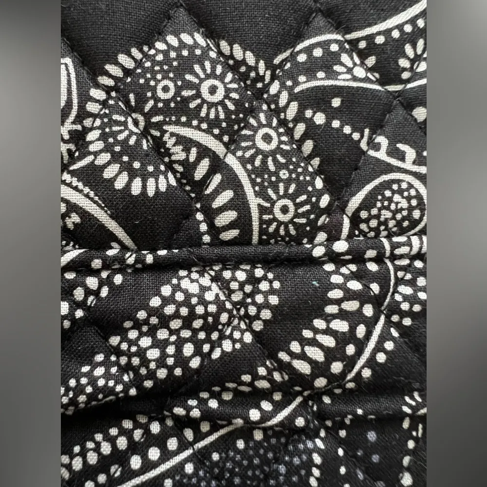 Vera Bradley | ladies Stellar Paisley RFID Euro trifold wallet. - Image 15