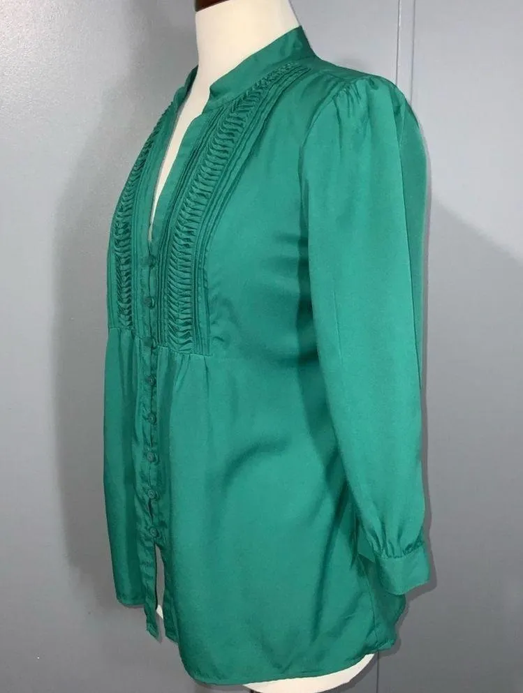 Banana Republic Green Satin Button Front 3/4 Sleeve Pleat V Neck Smock Blouse M - Image 3
