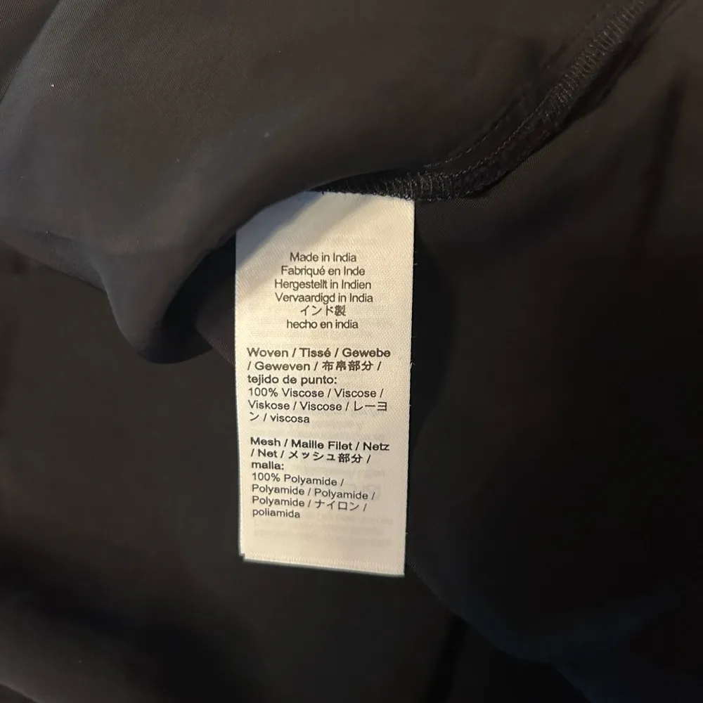 J. Crew Women’s Satin & Lace Top in Black Size Small NWT - Image 5