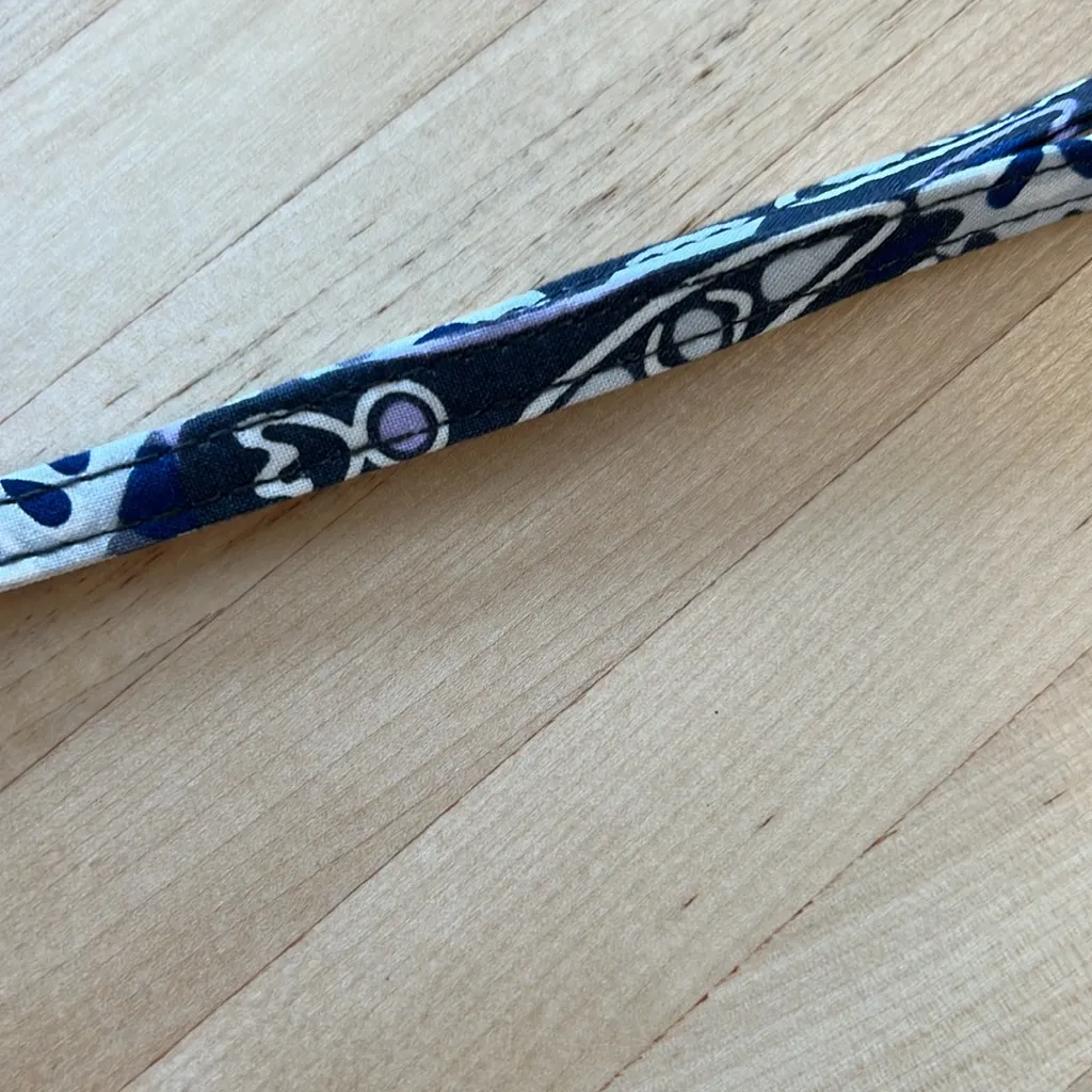 Vera Bradley Breakaway Lighten Up Printed & Silver Lanyard - Image 3