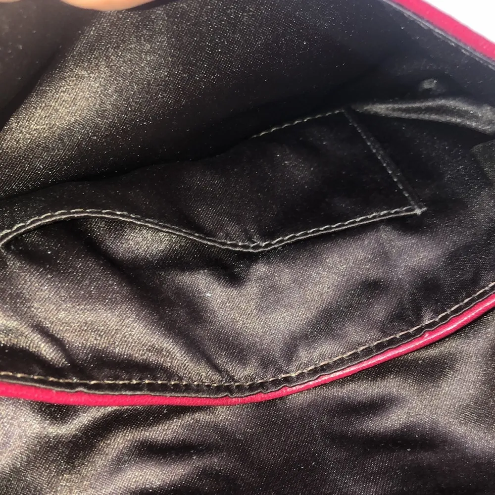 Vintage COACH Hampton Red Leather & Canvas Signature C Wristlet Clutch w Hangtag - Image 9