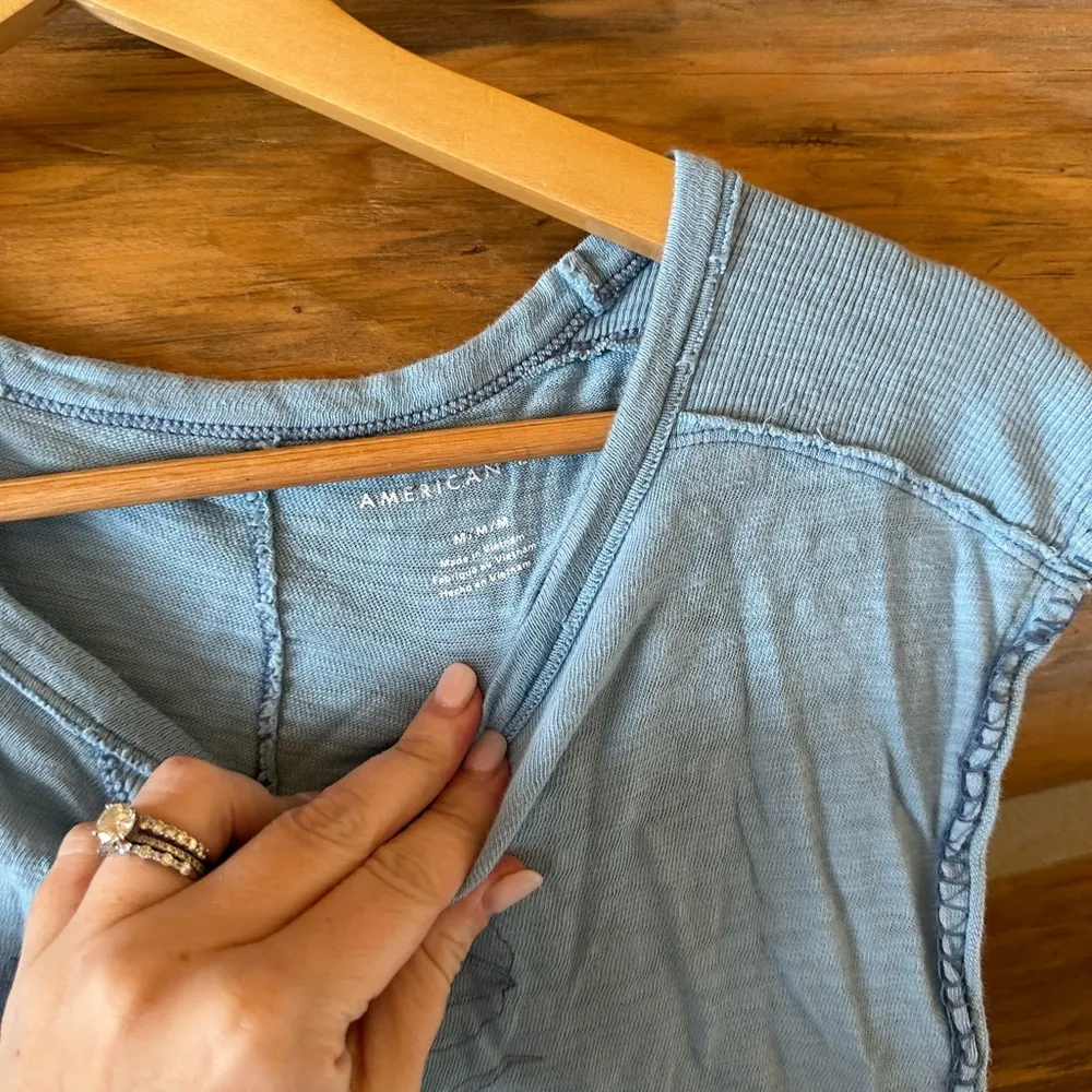 American Eagle Floral Graphic Mussel Tank - Image 2