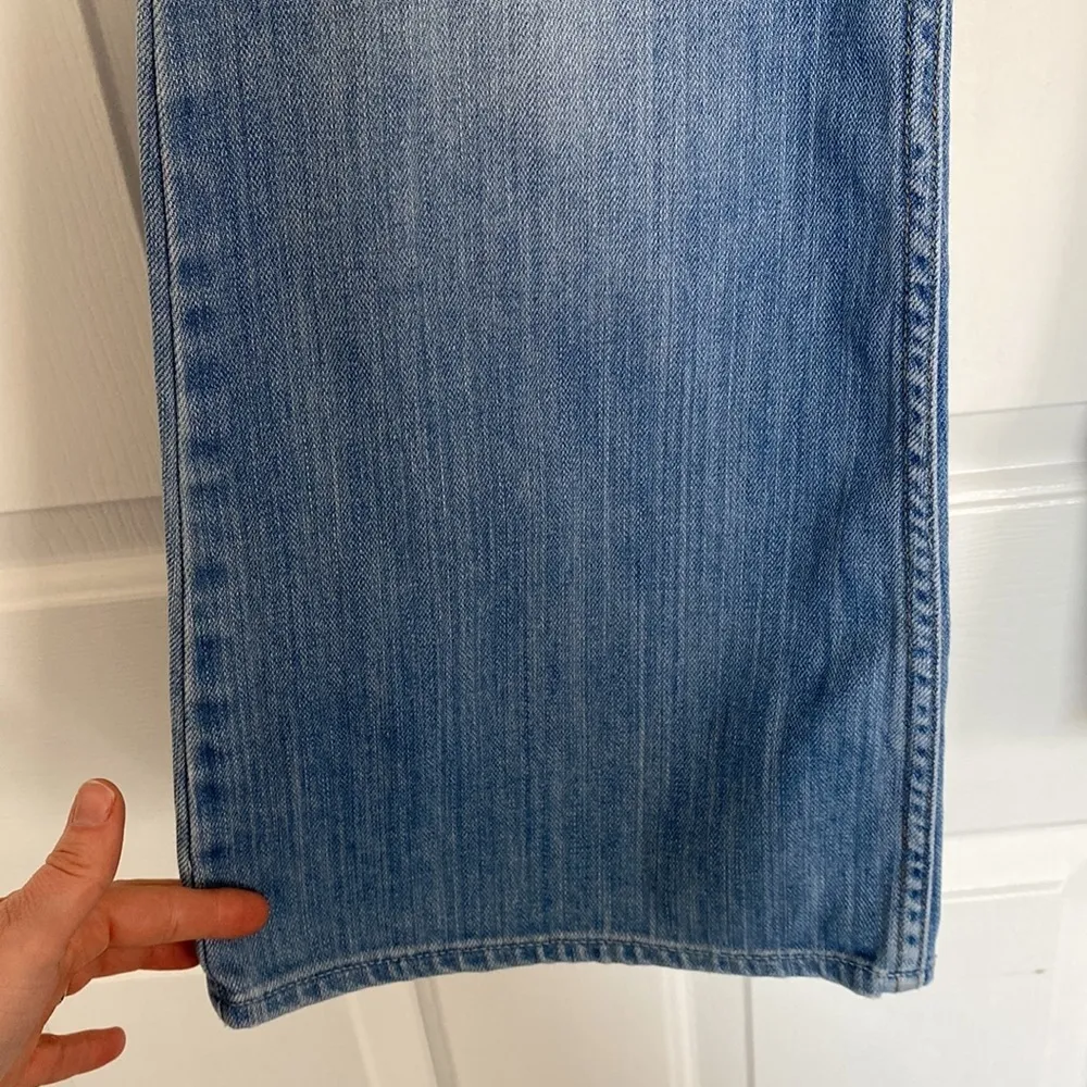 Levi light wash low flare denim. - Image 8