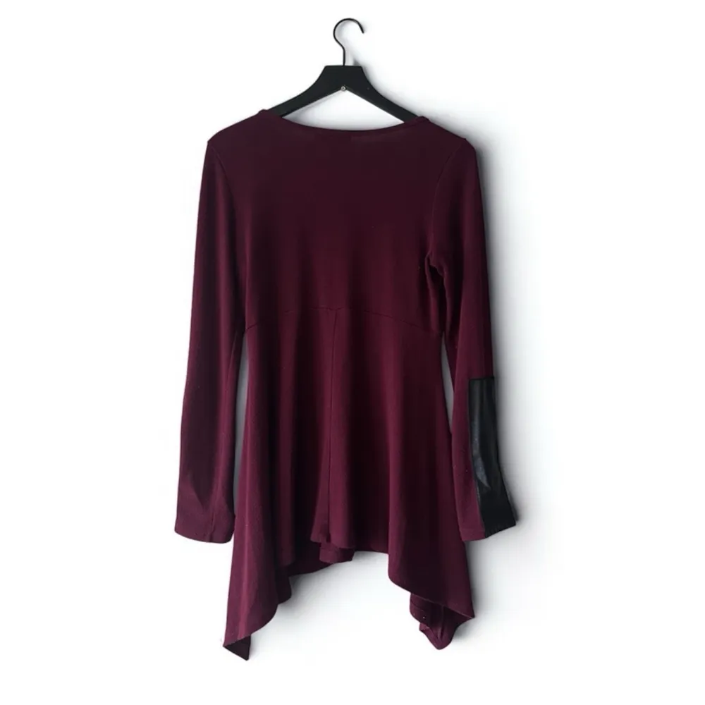 Karen Kane Burgundy Tunic Top with Vegan Leather Detail Women's Size M - Image 5