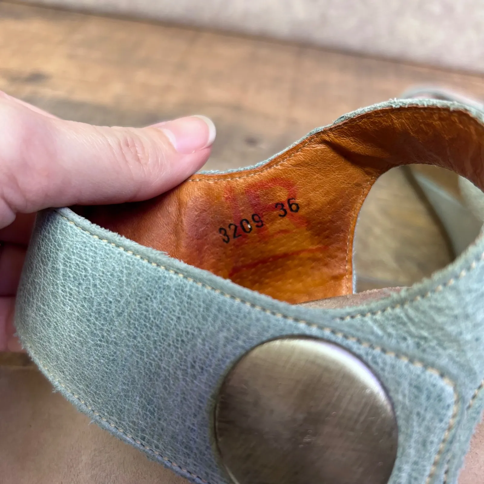 Taos Carousel Women's Light Blue Leather Wedge Sandals Size 36 - Image 6