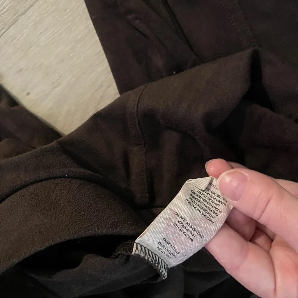 Soft surrounding medium suede like legging pants pull on brown polyester spandex - Image 5