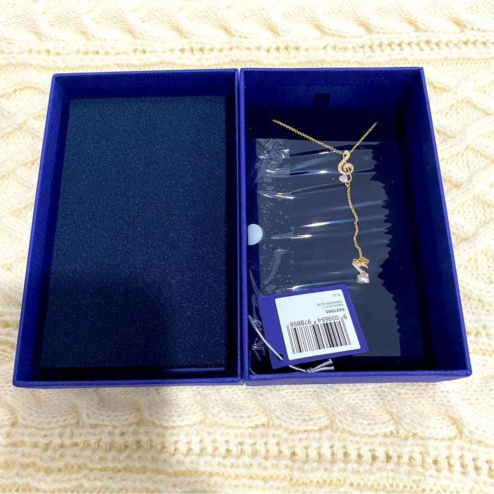 Swarovski Pleasant Gold Tone Czech White Crystal Necklace 5497885 Valentine’s - Image 2