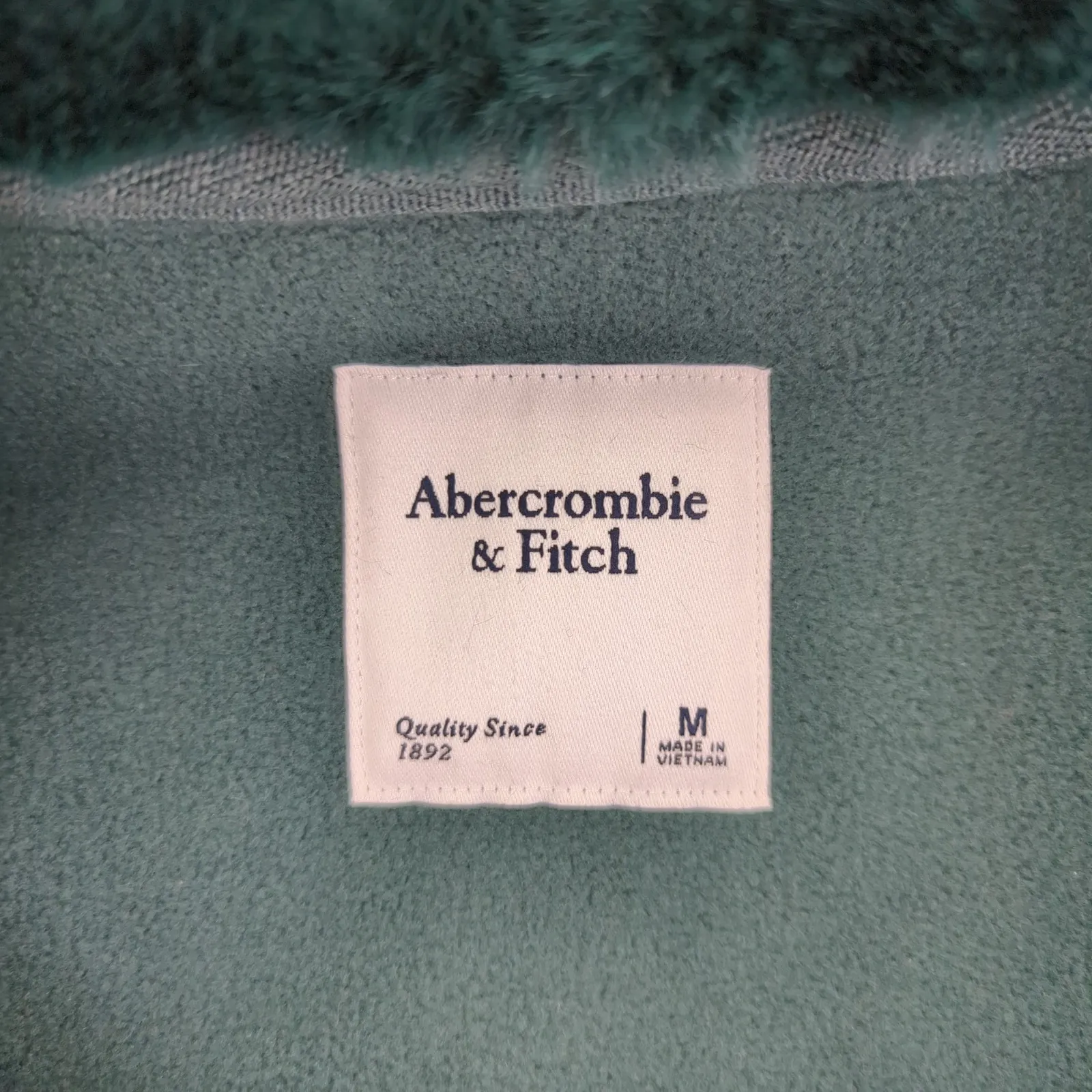 Abercrombie & Fitch Womens Faux Fur Jacket Fleece‎ Pullover Quarter Zip Medium - Image 6