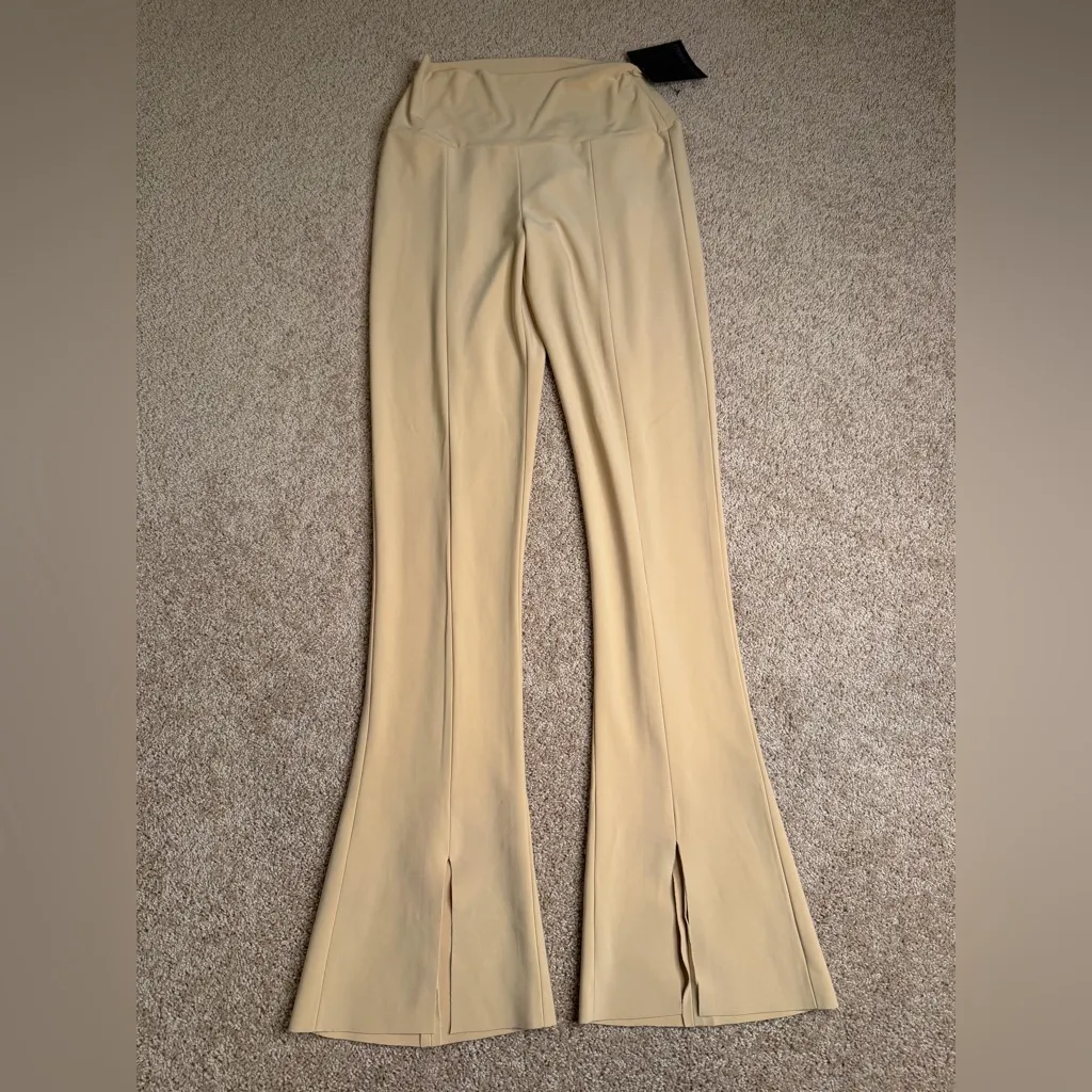 Norma Kamali Revolve Spat Leggings Blonde NWT Size Medium - Image 2