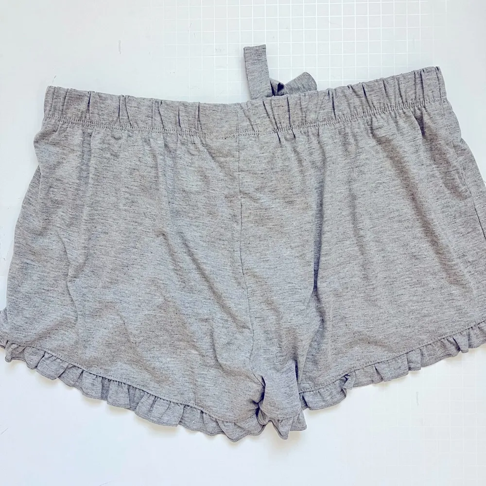 NWT Love to Lounge PJ shorts, size M - Image 4