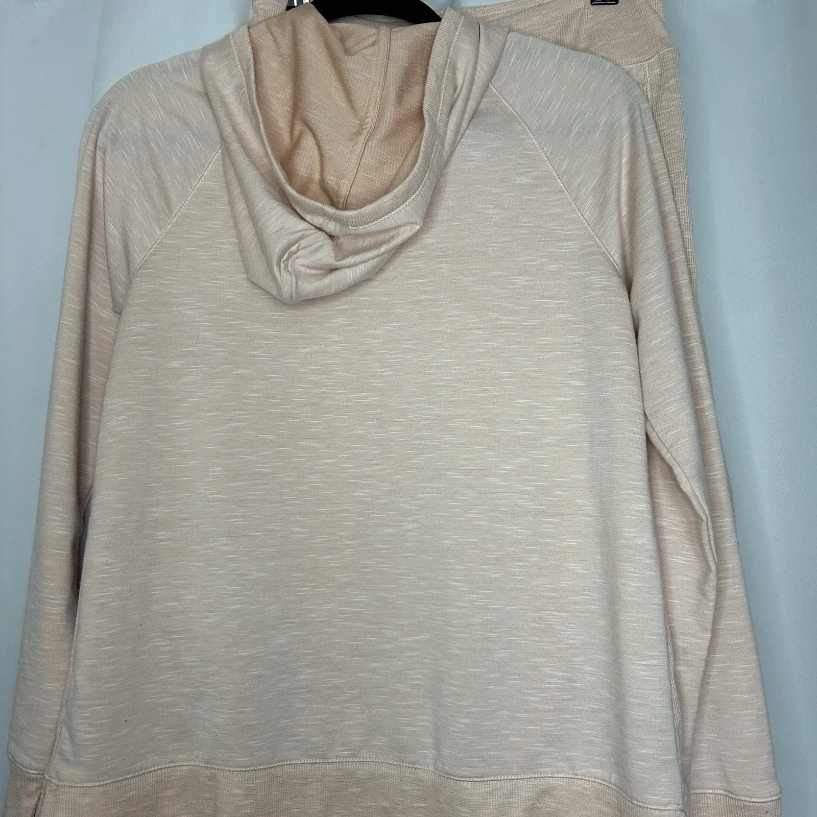 Cuddl Duds Size XS 2 Piece Slub Knit Hoodie And Capri Soft Peach Color Loungwear - Image 5