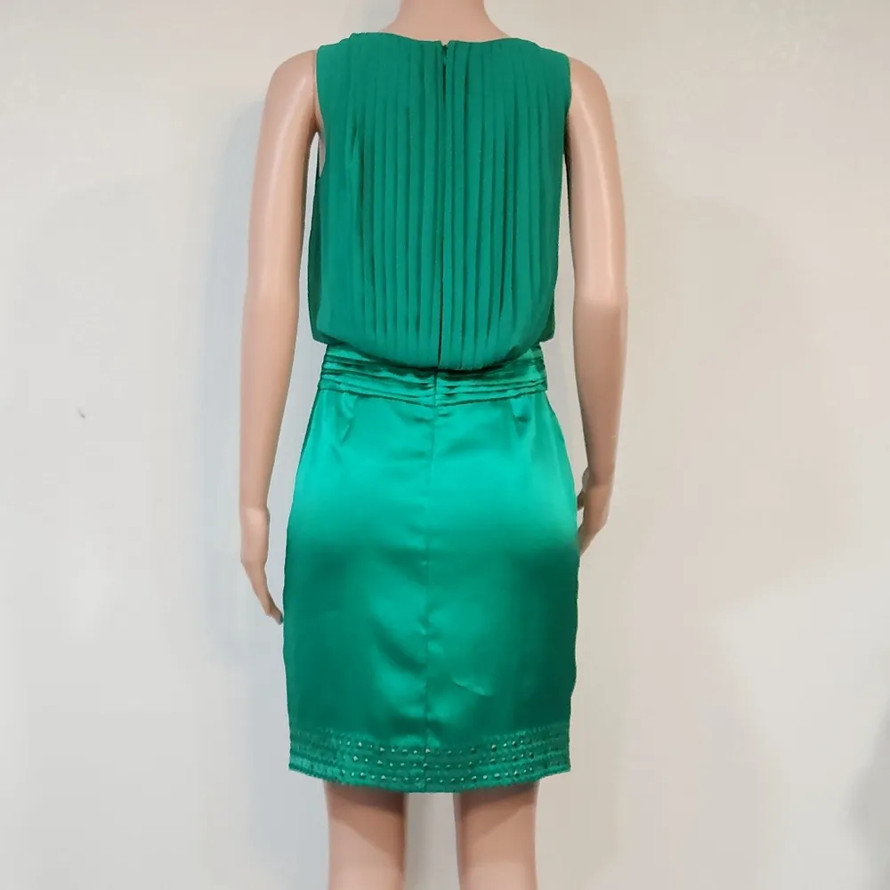 Vince Camuto Green Pleated Bodice Embellished Skirt Lined Dress Sz 4 - Image 7