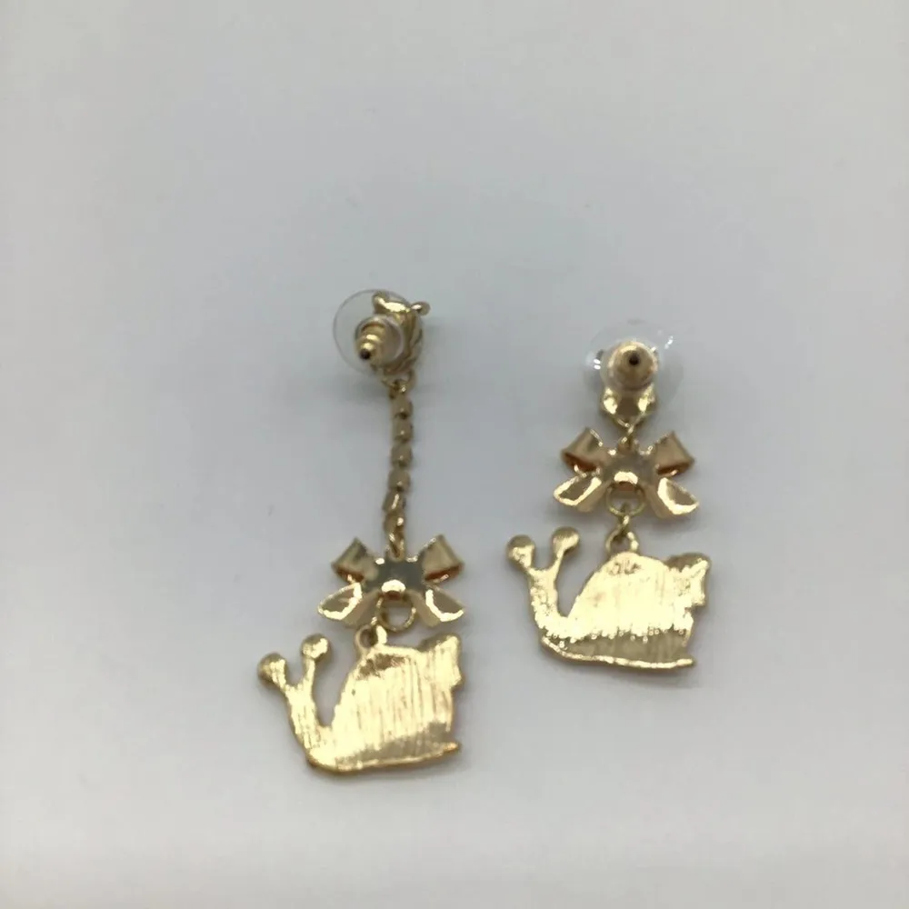 NEW asymmetrical gold drop dangle snail earrings - Image 11