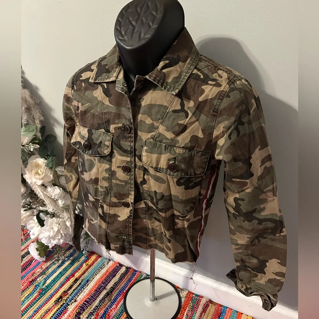 NEW Abercrombie & Fitch Camo Jacket Cropped Military Army Coat Camouflage Small - Image 2