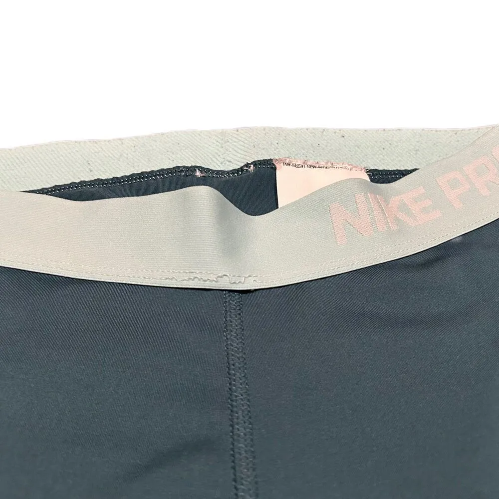 Nike Pro Dri-Fit Small Teal Crop Legging - Image 8