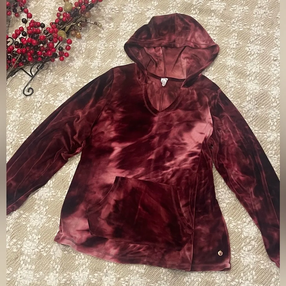 LIVI by Lane Bryant Velor Long Sleeve V-Neck Hoodie - Dye Effect Size 14/16 - Image 6