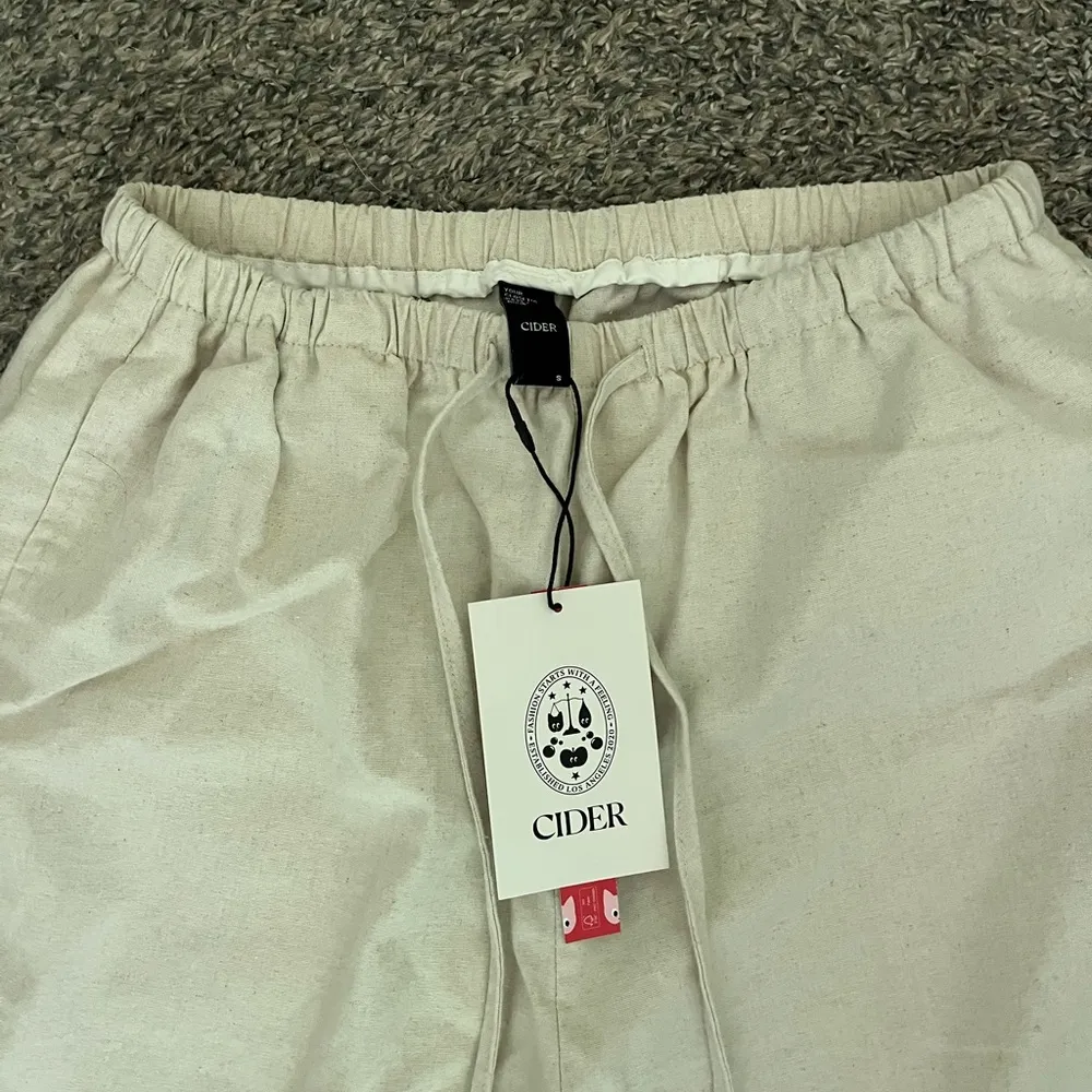Cider Cream Linen Relaxed Fit Drawstring Waist - Image 2
