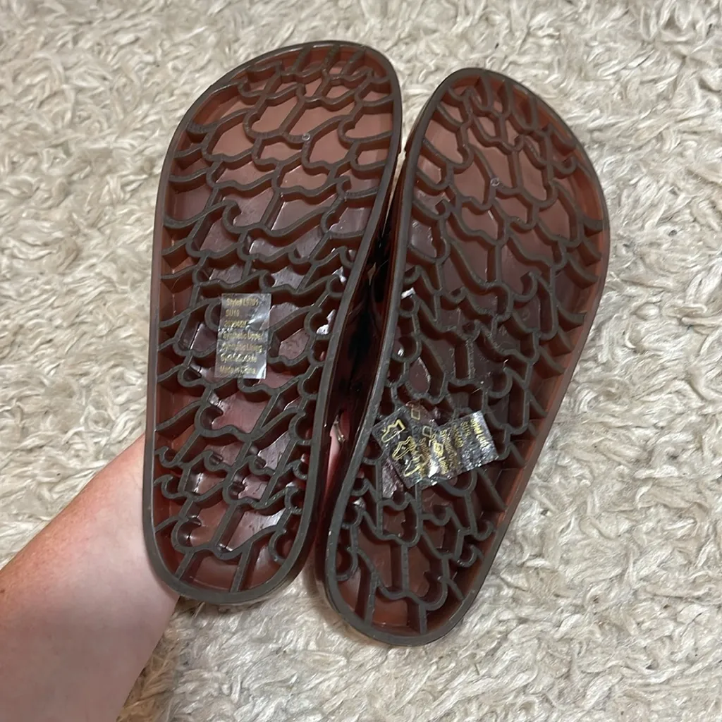 🔵 J crew tortoise cross over strappy sandal flats - Image 4