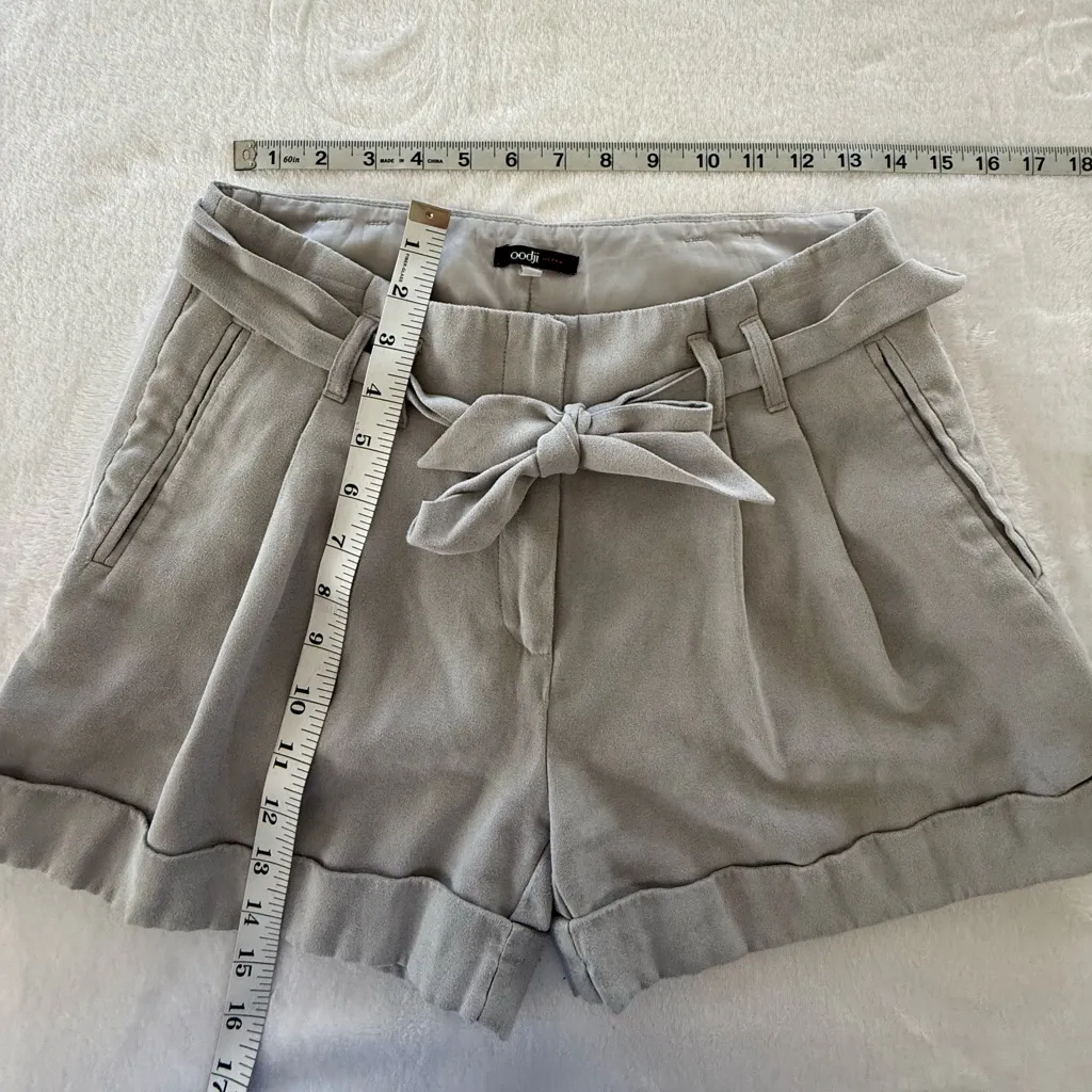 Women’s Oodji gray suede high waist shorts with material belt size xs / small - Image 13