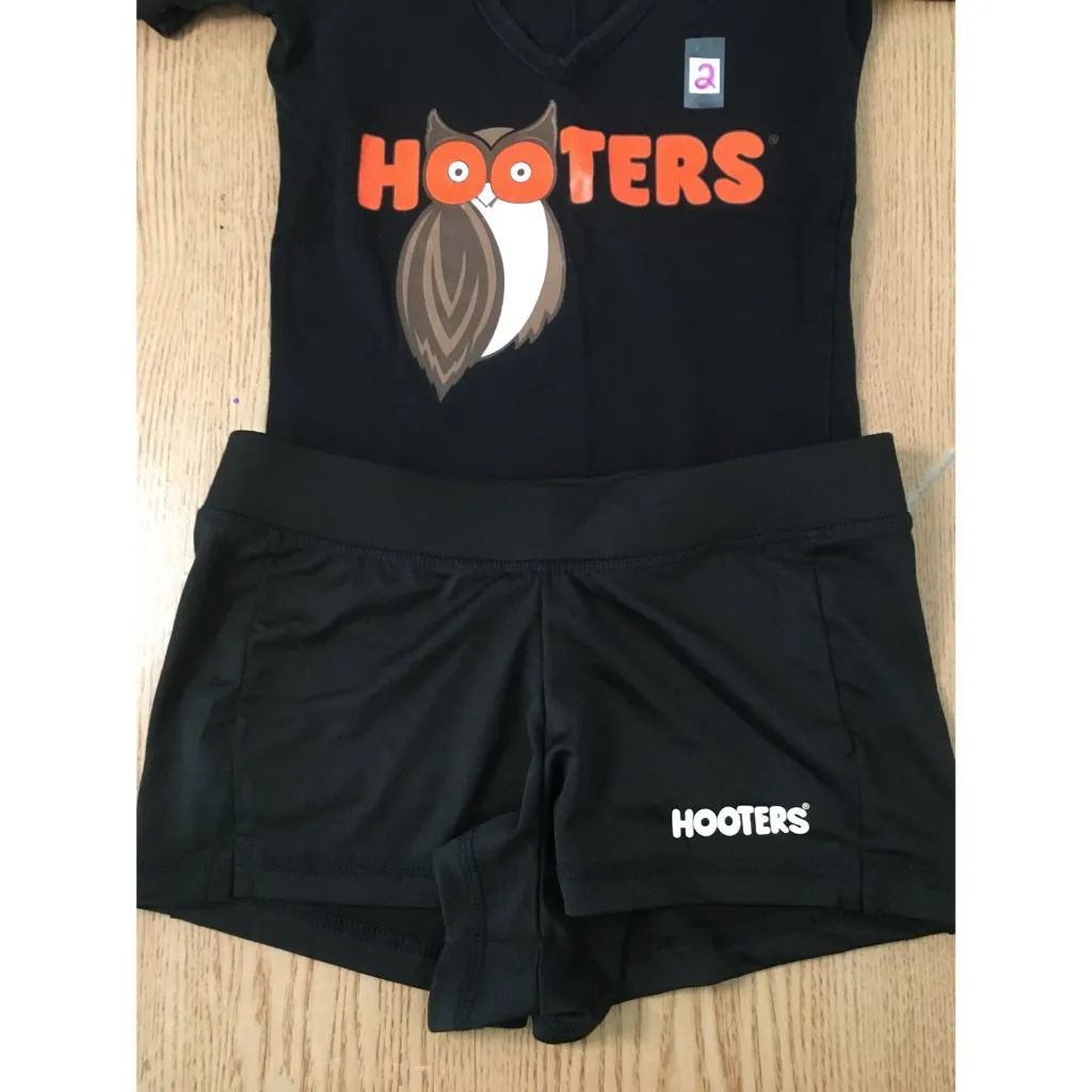 B71 #2 Hooters Girl Worn Uniform Short Sleeve V-neck Tee & Shorts Outfit Xxs - Image 2