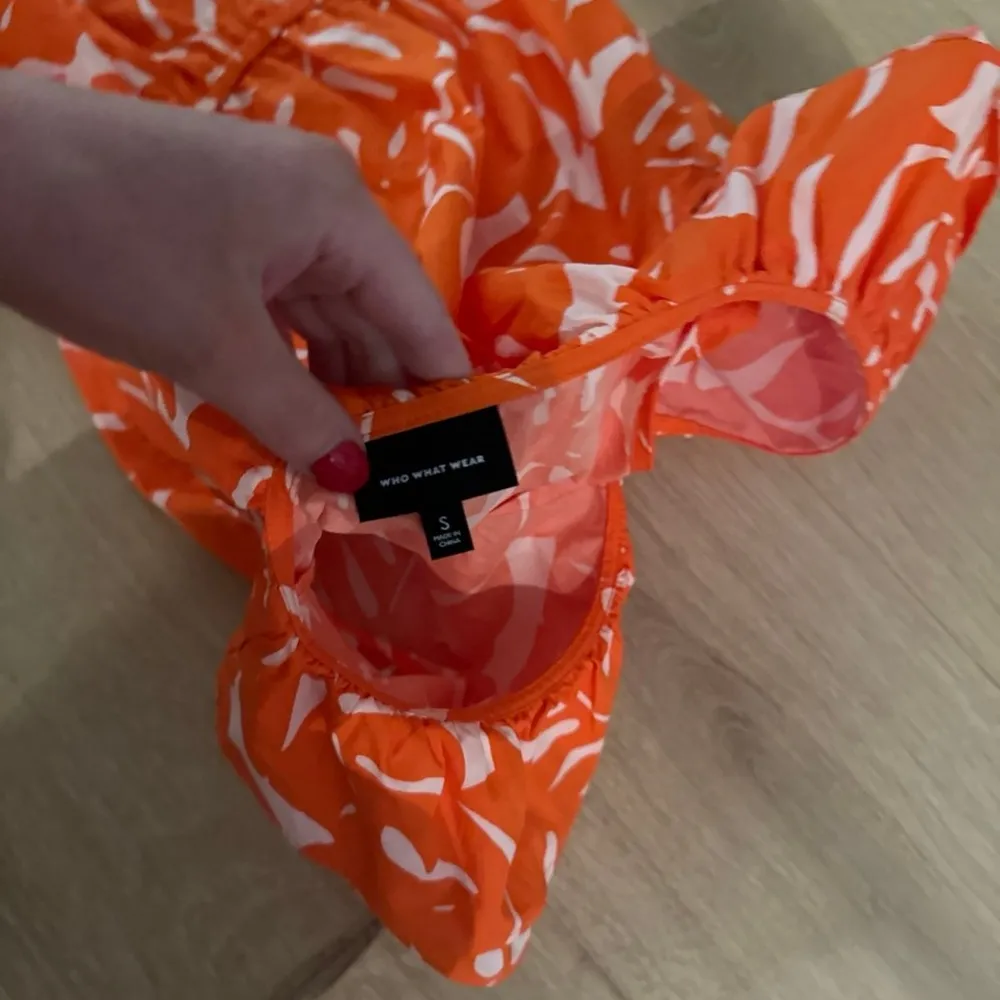 Who What Wear  Orange and White Patterned Set - Image 7