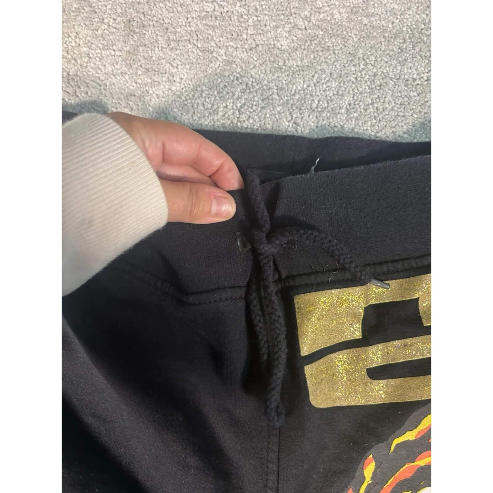 vintage ed hardy sweatpants‎ tapered large black tiger gold shimmer Y2k - Image 4