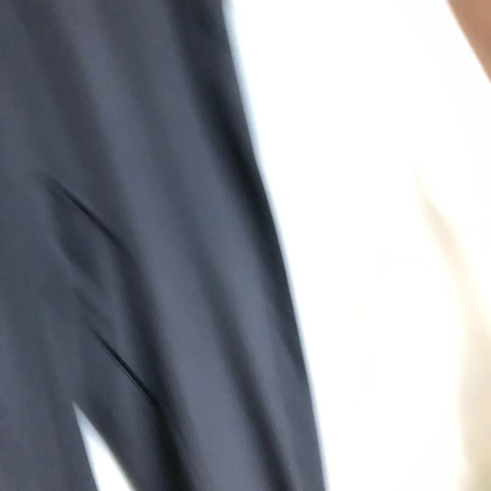 Dark grey High-Waisted lululemon Women's joggers - Image 2