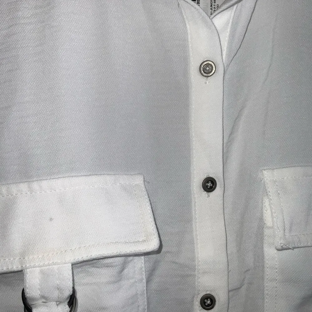 No Comment White Pullover Button Front Elastic Waist Long Tab Sleeves XL NWT - Image 5