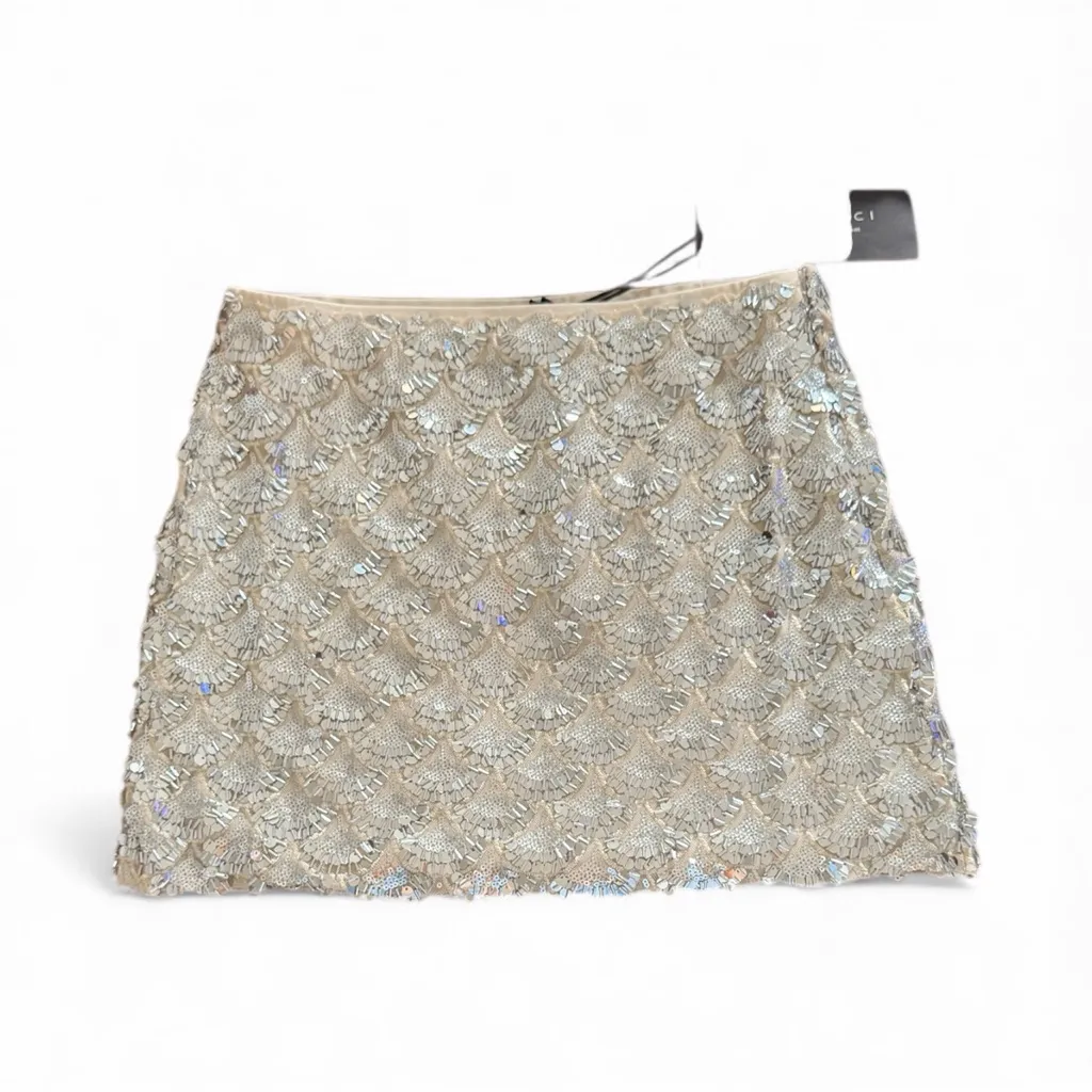 Sans Souci Sequin Mini Skirt Shimmer and shine with our stunning sequin skirt - Image 2