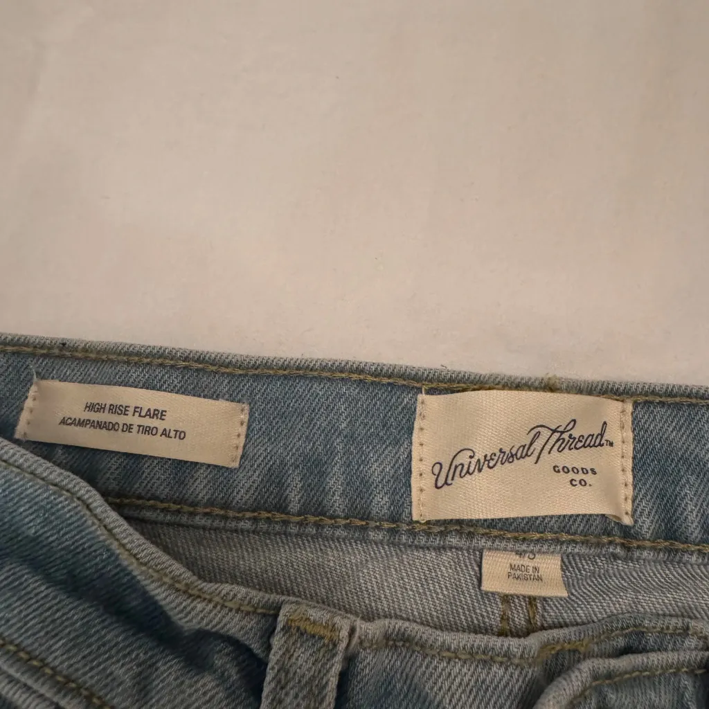 Women's High-Rise Flare Jeans - Universal Thread - Image 4