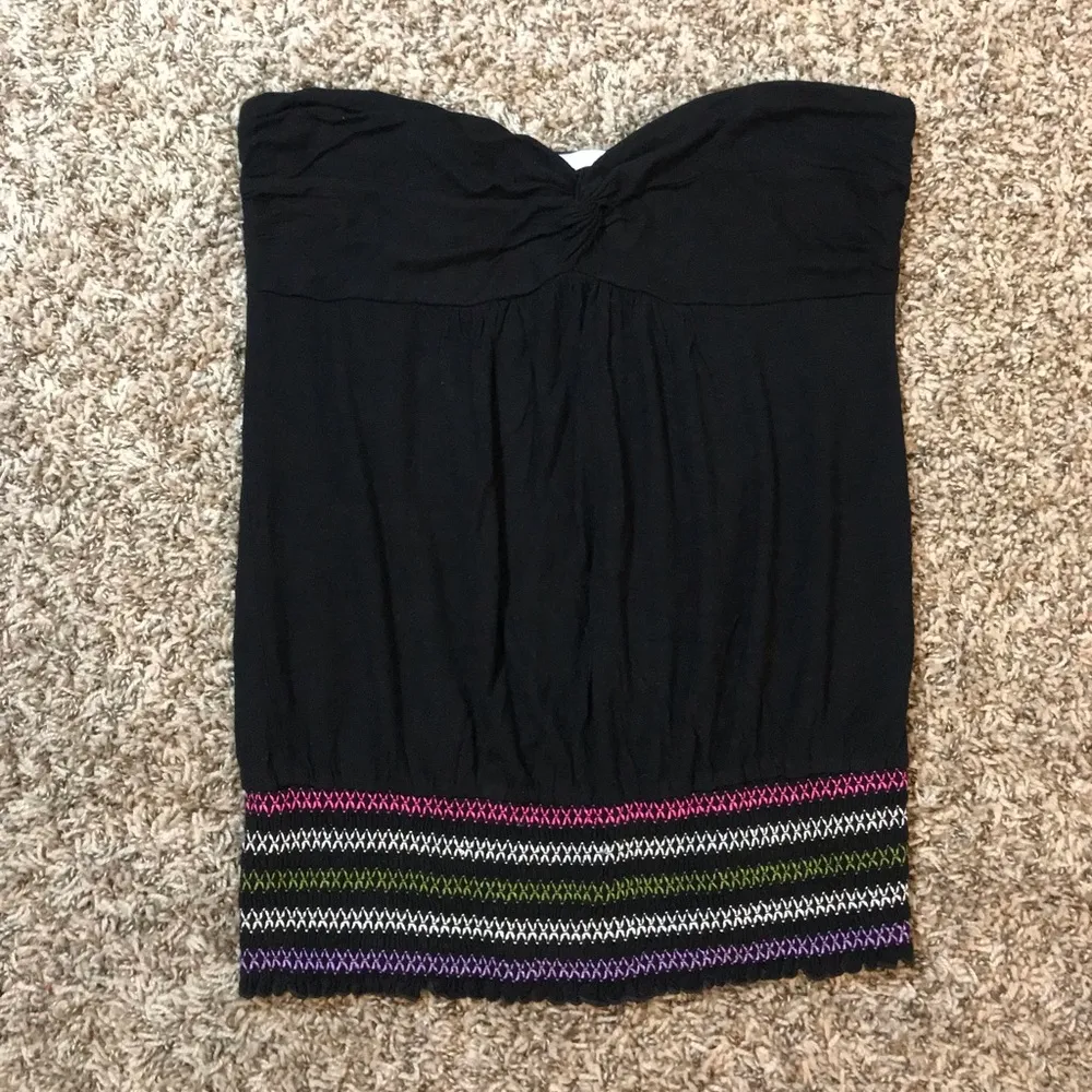 Charlotte Russe Y2K tube top with smocked hem - Image 2
