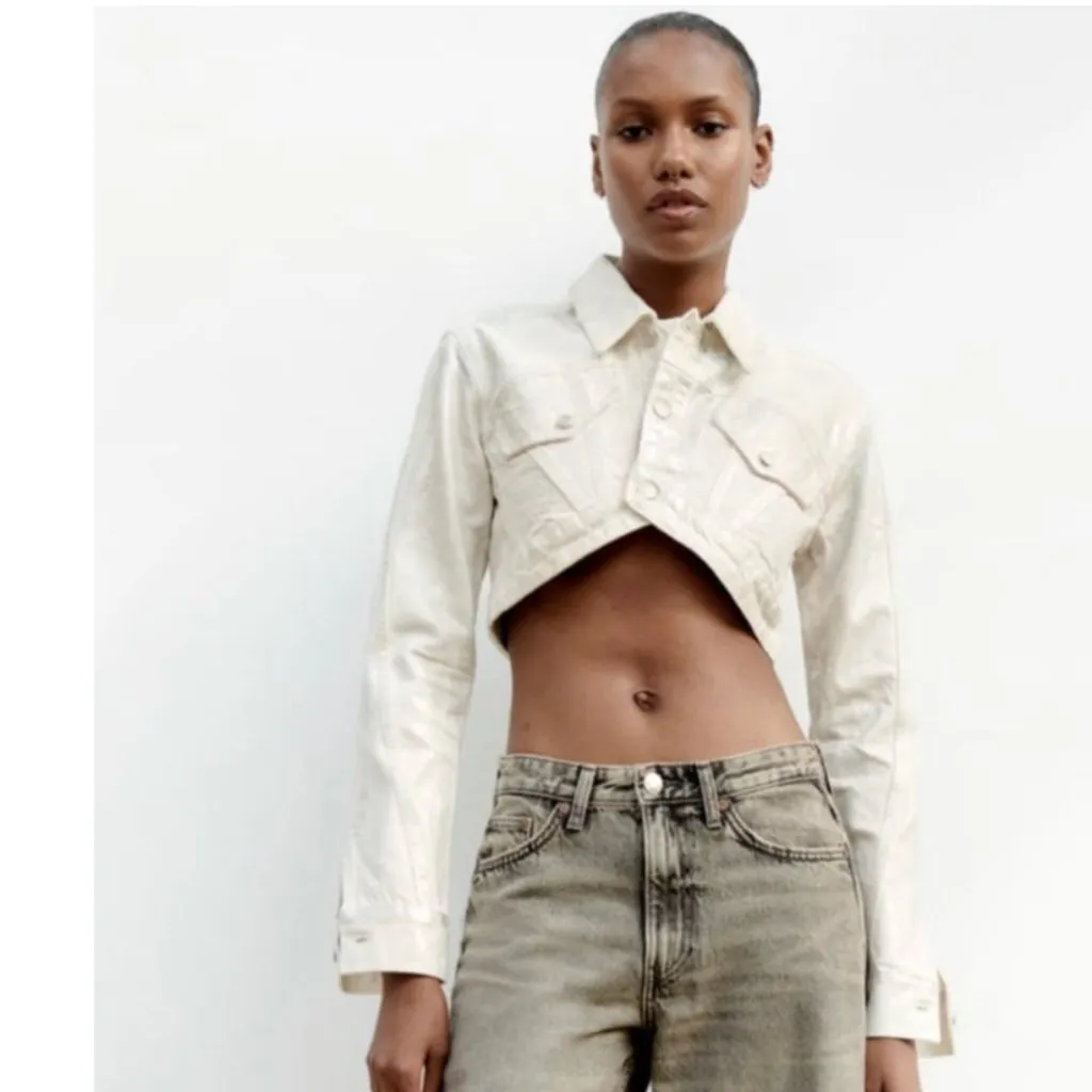 NWT Zara Women's Silver Metallic Shiny Cotton Crop  Jacket Bloggers Fave - Image 3