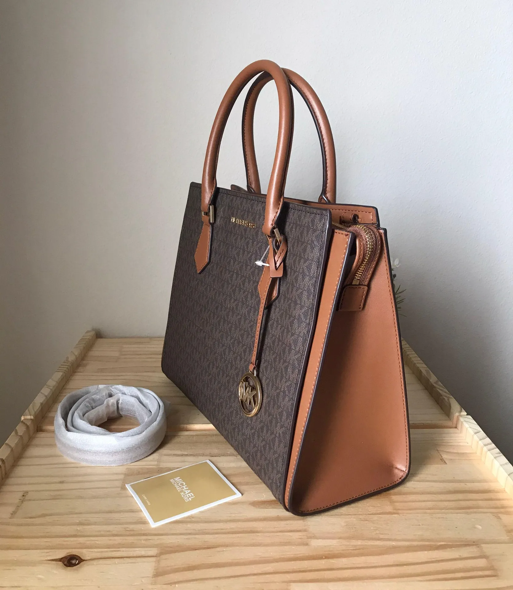 Michael Kors Purse - Image 4