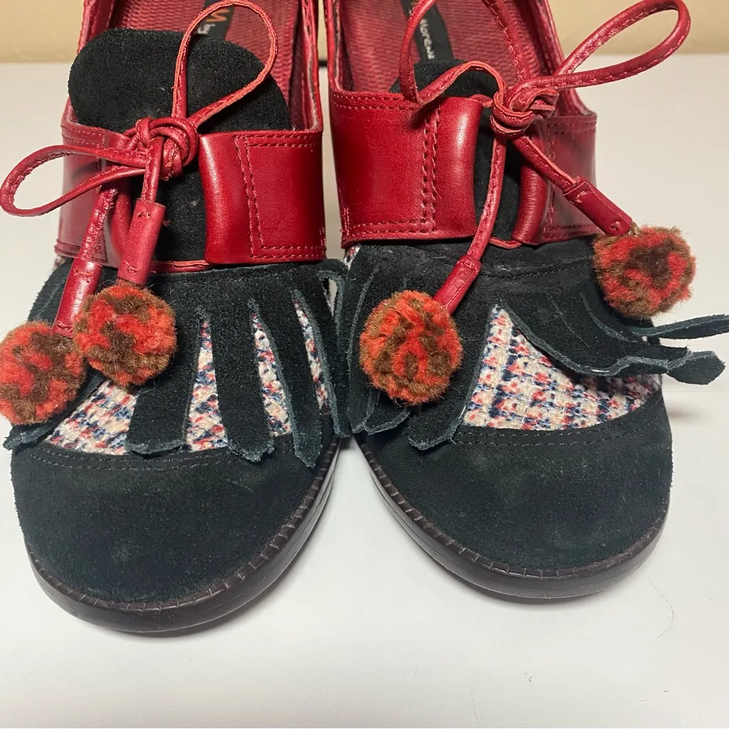 M by Morenatom Ladies Pom Pom Shoes Red And Black Size 6B - Image 3