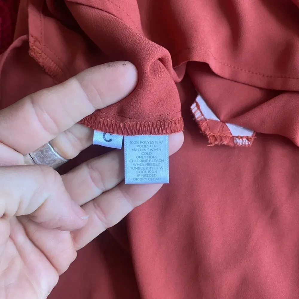 Loft burnt orange blouse size medium long sleeve - Image 9