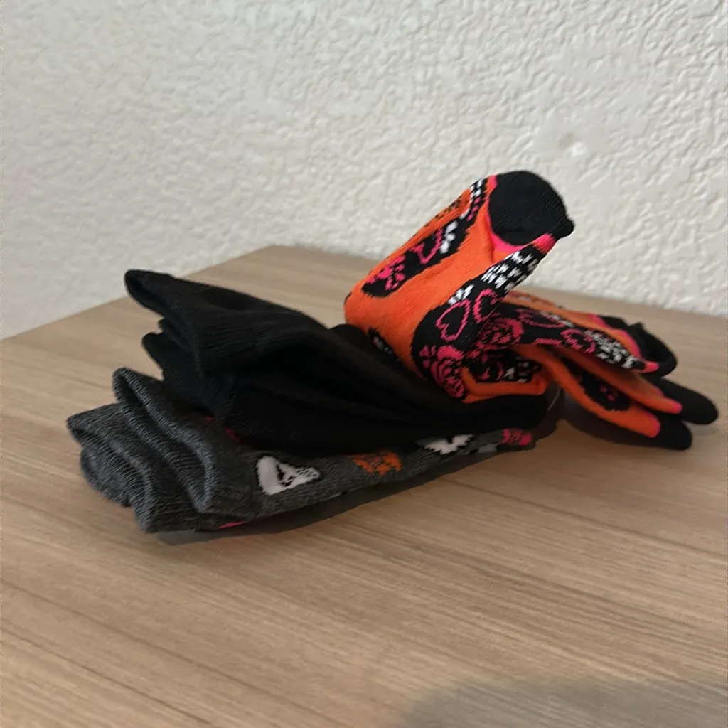 Betsy Johnson Halloween Skull  Socks 3 pairs - Image 3