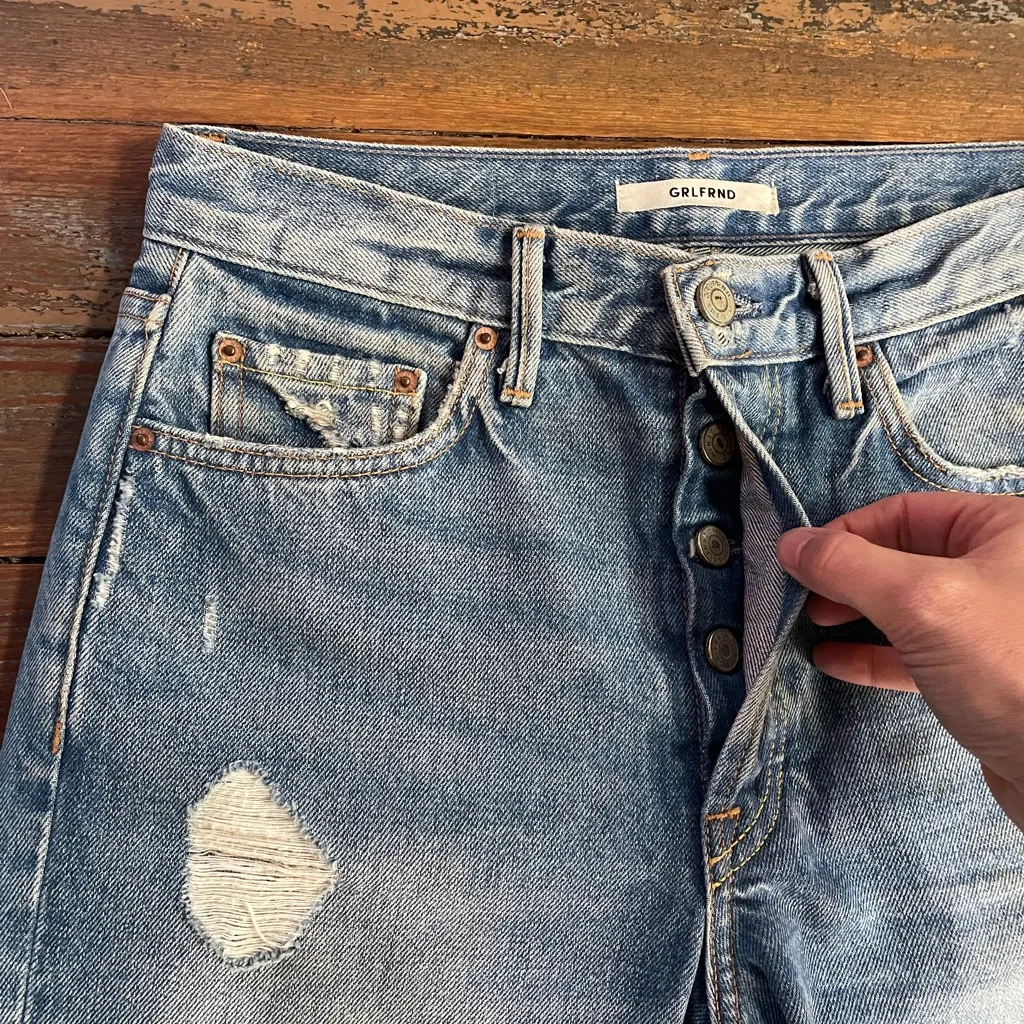 GRLFRND Karolina High Waisted Distressed Frayed Raw Hem Mid Wash Jeans Sz 26 🧡🎀 - Image 12